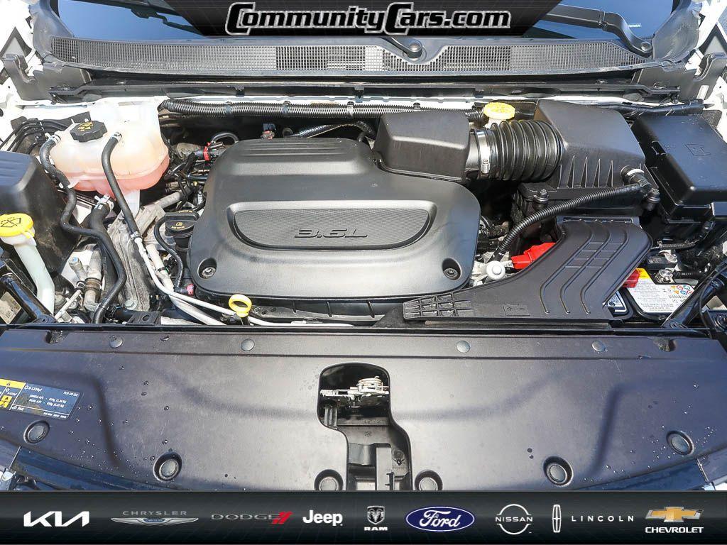 used 2024 Chrysler Pacifica car, priced at $33,141