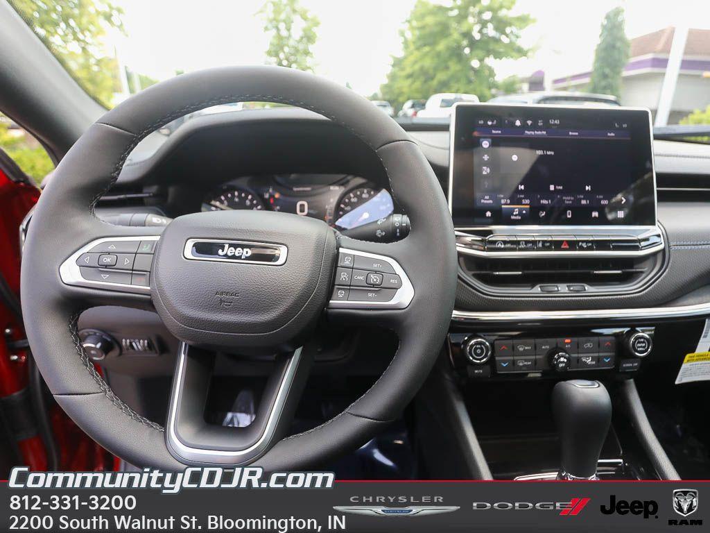 new 2025 Jeep Compass car, priced at $39,000