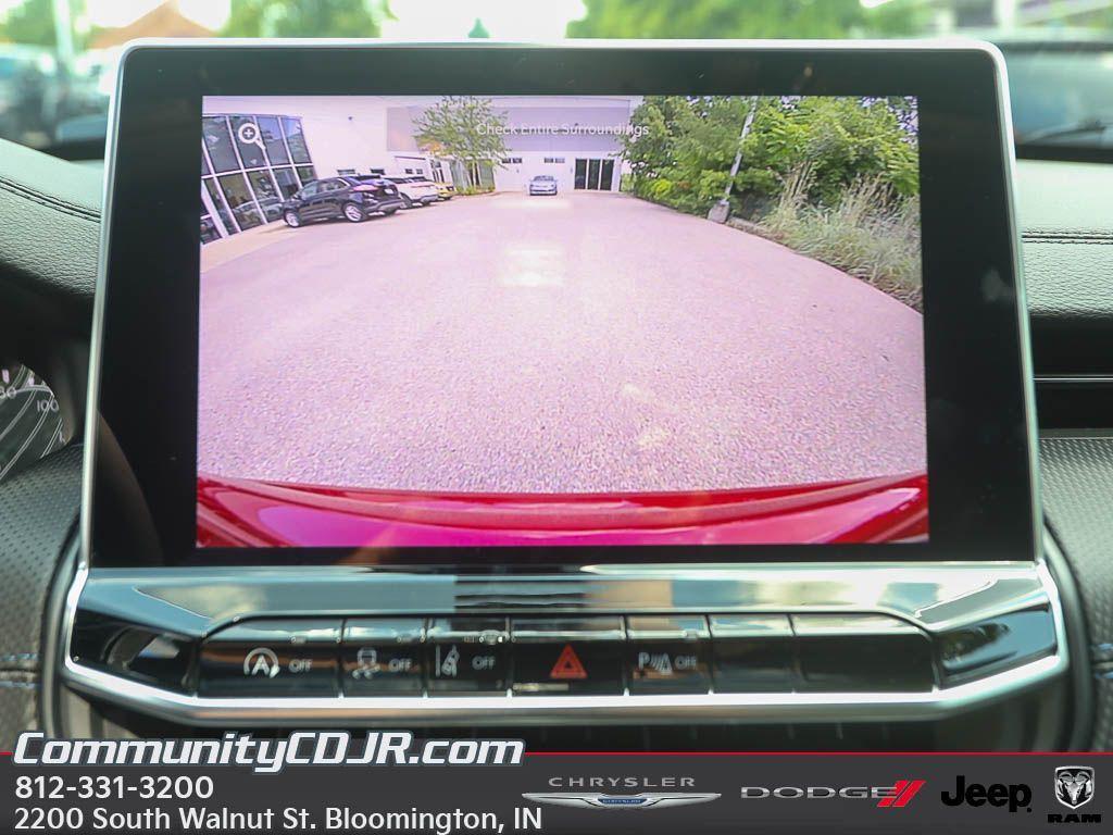 new 2025 Jeep Compass car, priced at $39,000