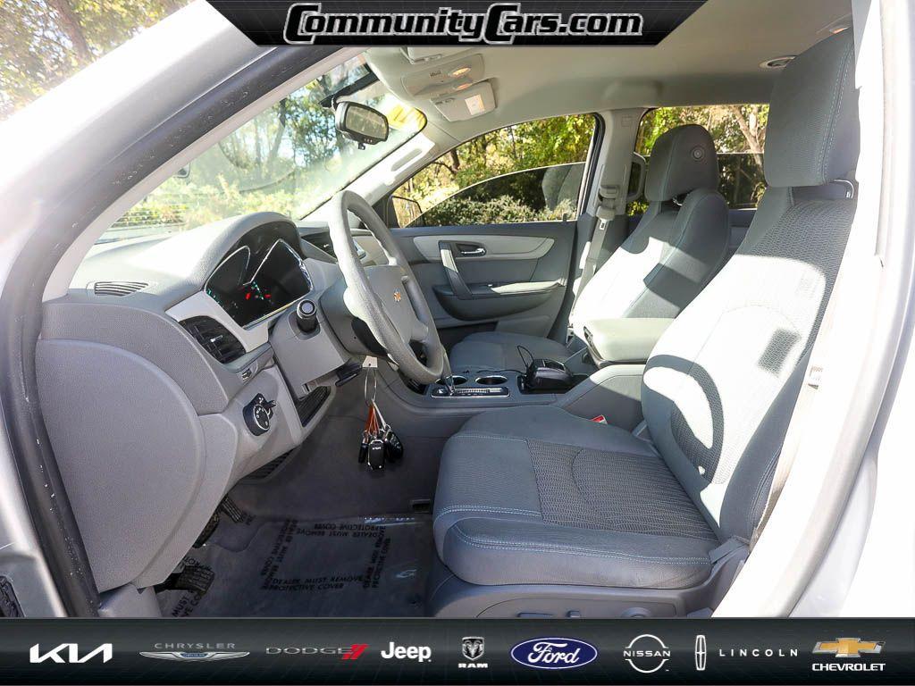 used 2017 Chevrolet Traverse car, priced at $11,500