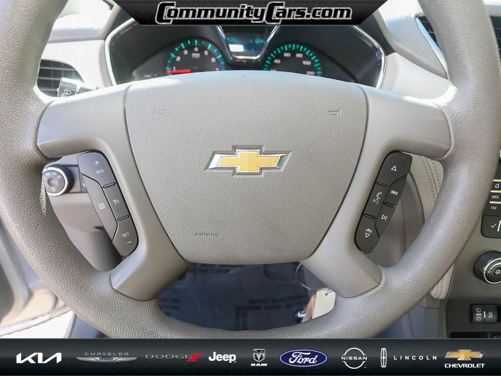 used 2017 Chevrolet Traverse car, priced at $11,500