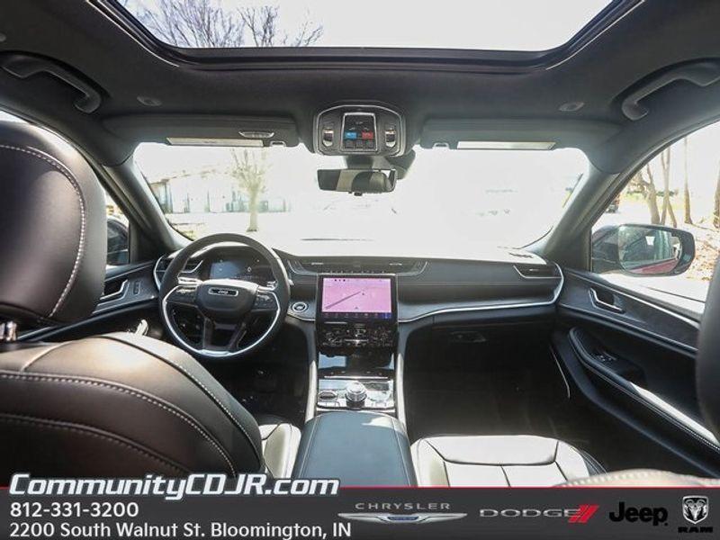 new 2025 Jeep Grand Cherokee 4xe car, priced at $65,575