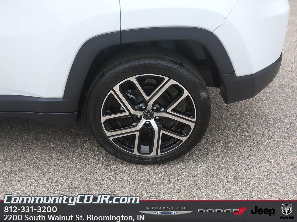 new 2025 Jeep Compass car, priced at $31,649