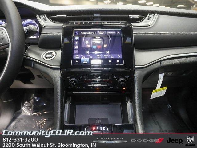 new 2025 Jeep Grand Cherokee car, priced at $42,263