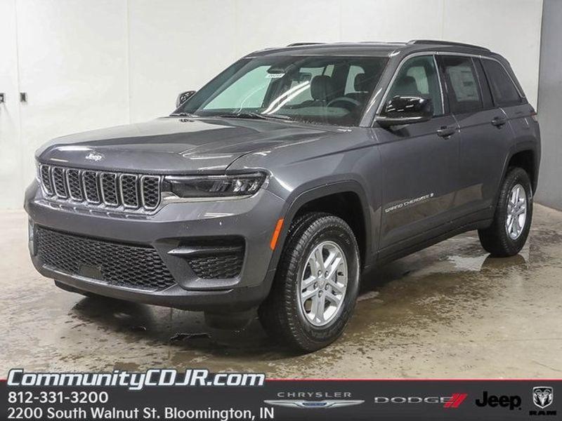 new 2025 Jeep Grand Cherokee car, priced at $42,220
