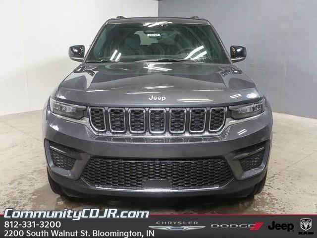 new 2025 Jeep Grand Cherokee car, priced at $42,263