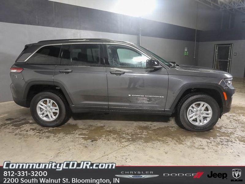 new 2025 Jeep Grand Cherokee car, priced at $42,220