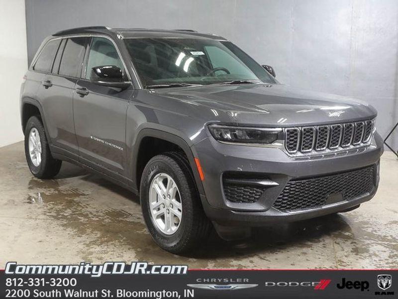 new 2025 Jeep Grand Cherokee car, priced at $42,220