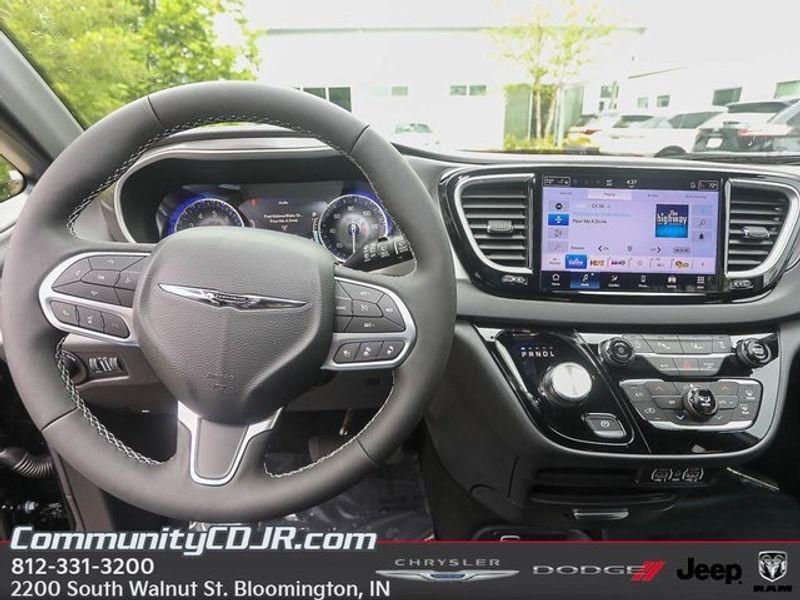 new 2025 Chrysler Voyager car, priced at $41,200