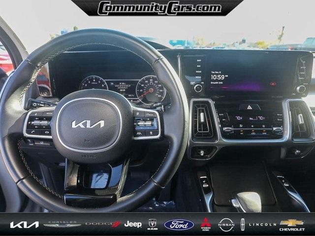 used 2022 Kia Sorento car, priced at $28,000