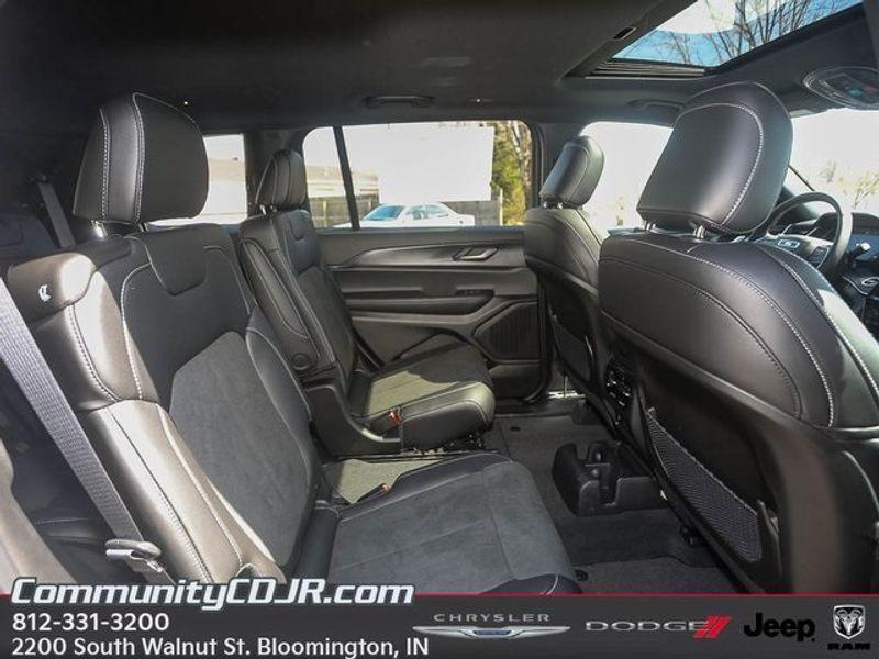 new 2025 Jeep Grand Cherokee L car, priced at $49,375