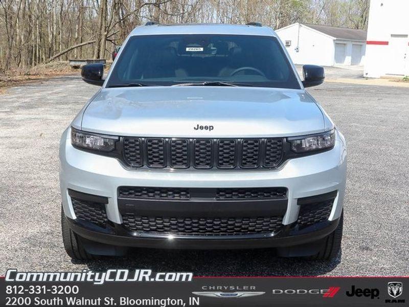 new 2025 Jeep Grand Cherokee L car, priced at $49,375