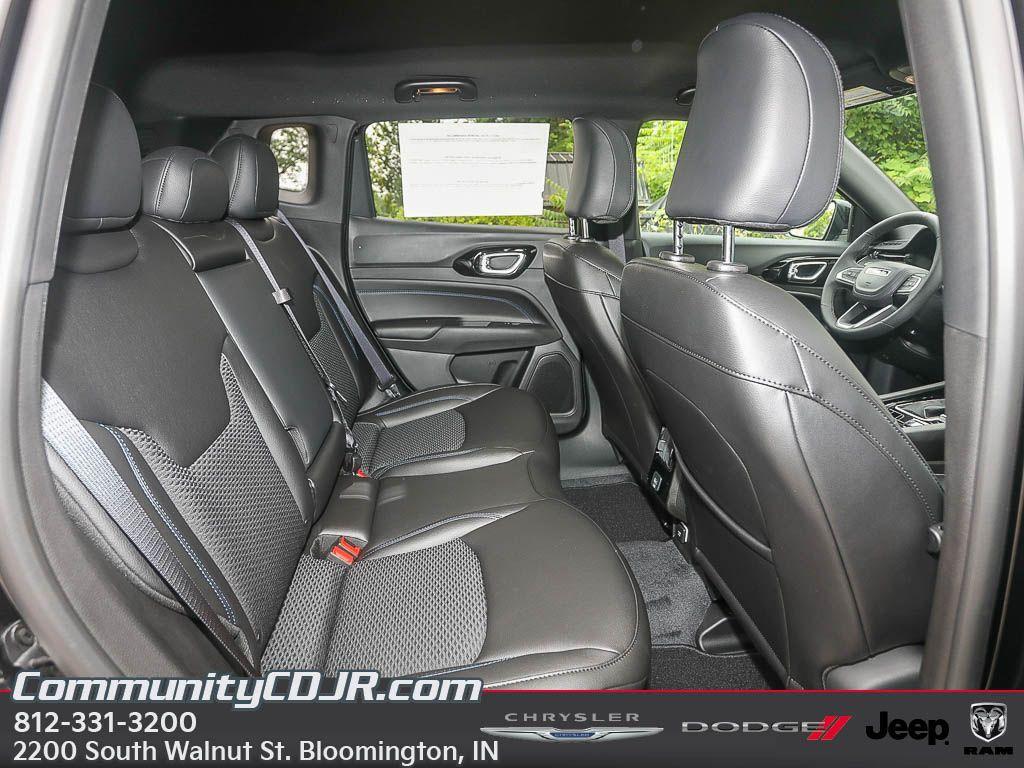 new 2025 Jeep Compass car, priced at $29,517