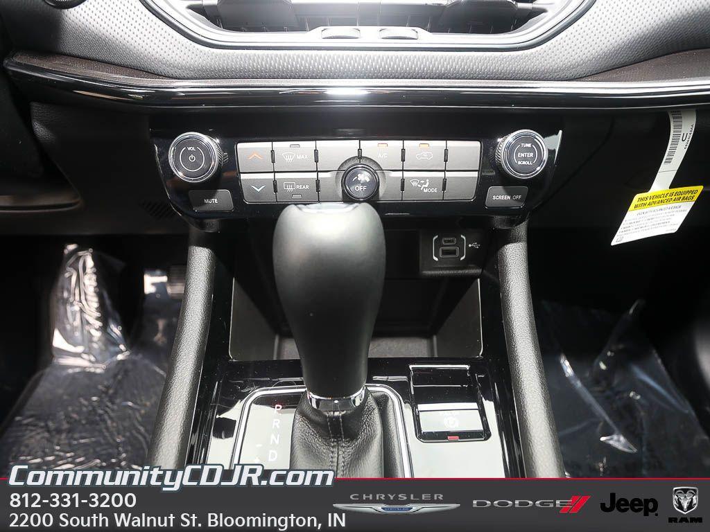new 2025 Jeep Compass car, priced at $29,517