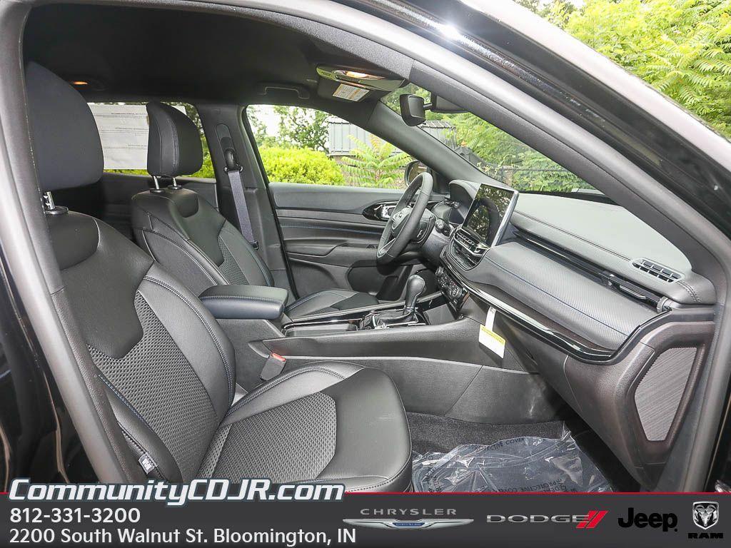 new 2025 Jeep Compass car, priced at $29,517