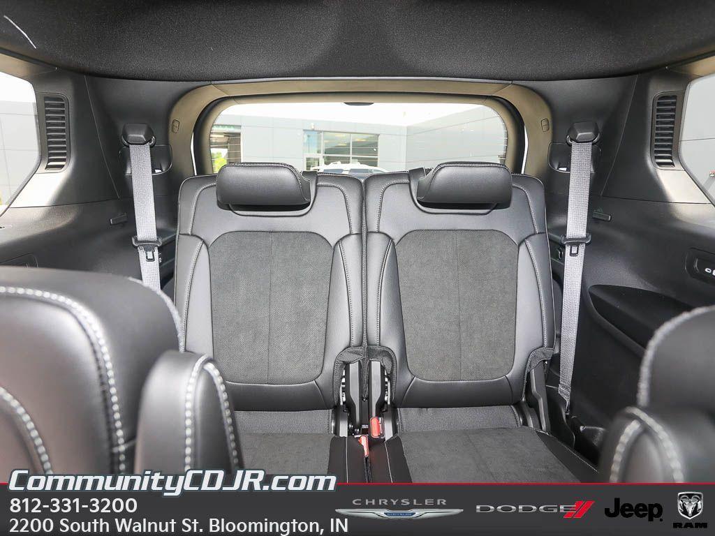 new 2025 Jeep Grand Cherokee L car, priced at $43,960