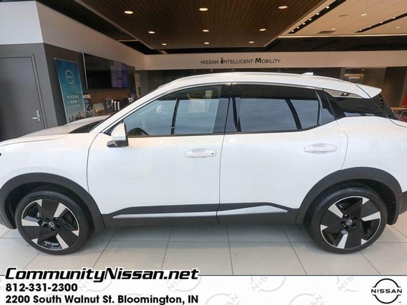new 2025 Nissan Kicks car, priced at $29,388