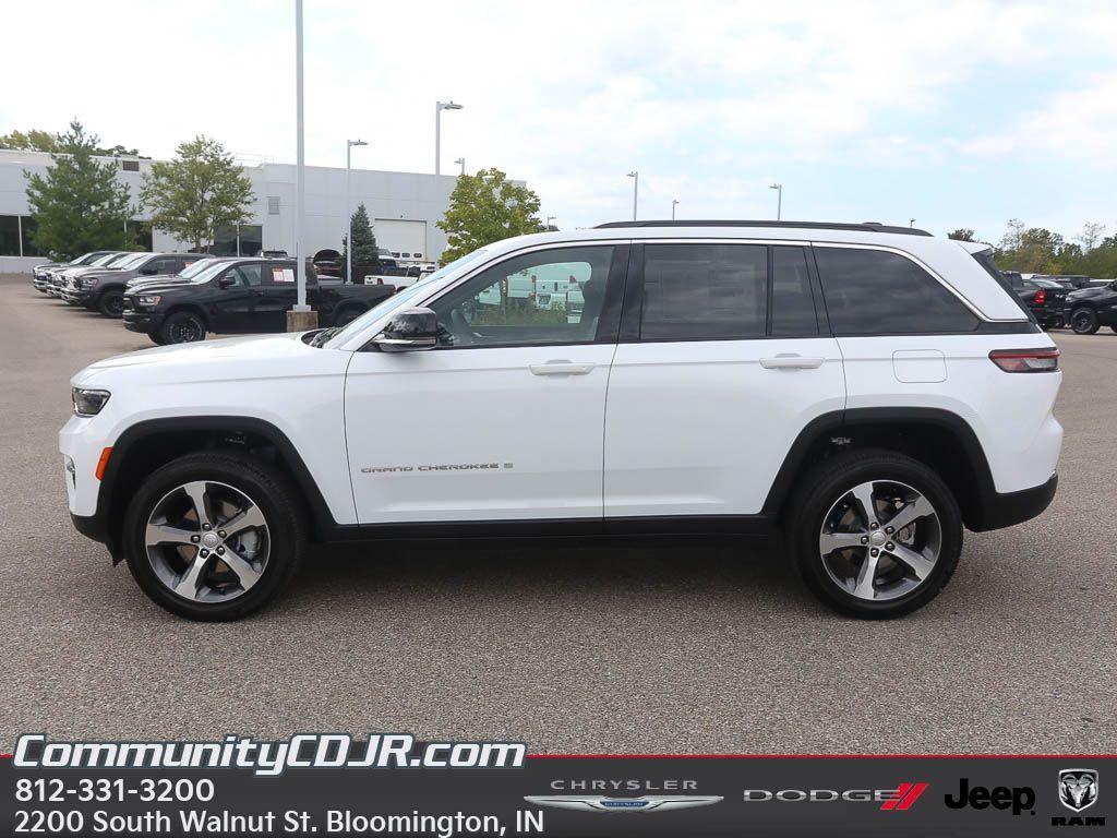 new 2025 Jeep Grand Cherokee car, priced at $48,350