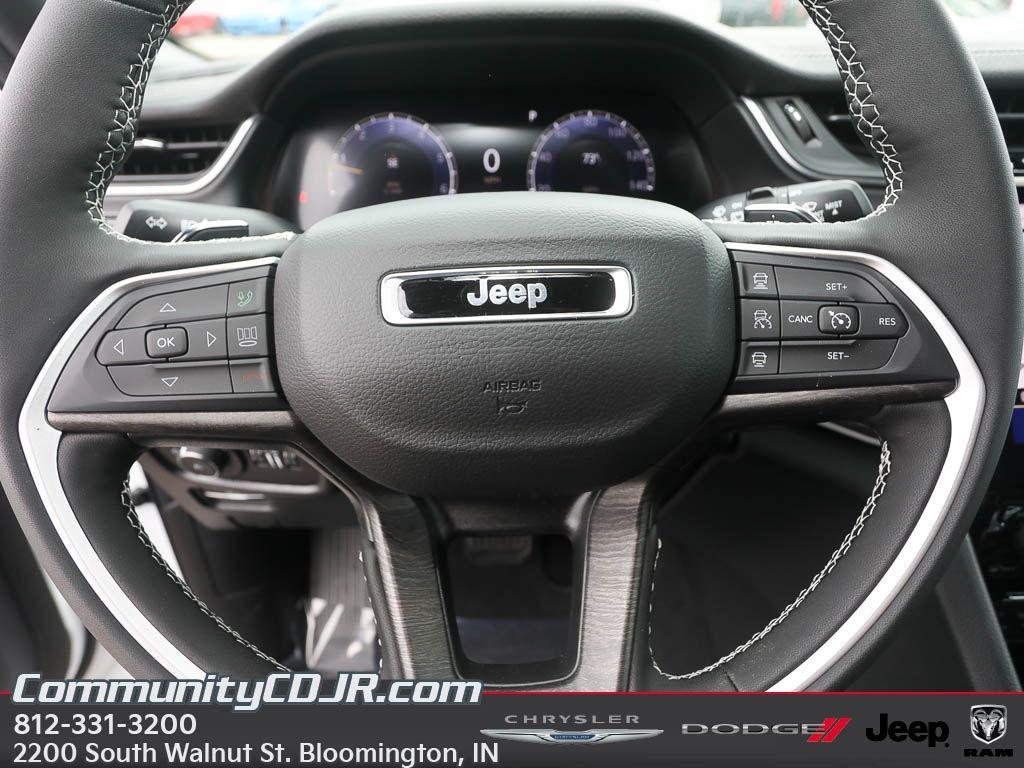 new 2025 Jeep Grand Cherokee car, priced at $48,350