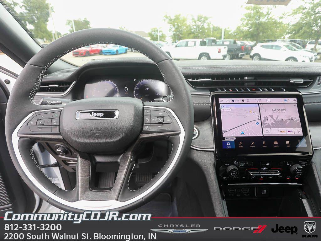 new 2025 Jeep Grand Cherokee car, priced at $48,350