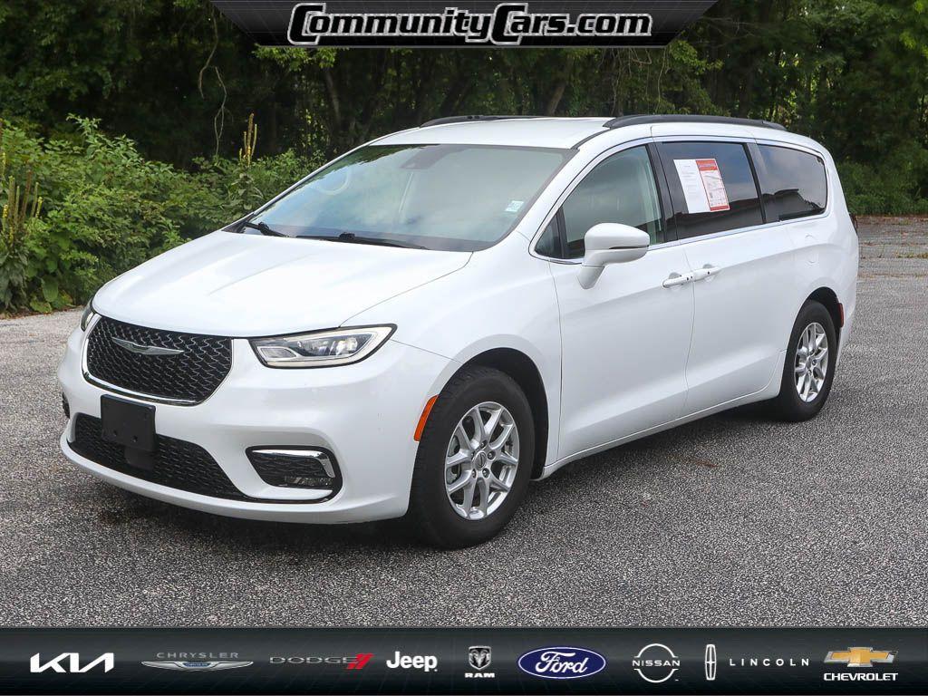 used 2022 Chrysler Pacifica car, priced at $27,214