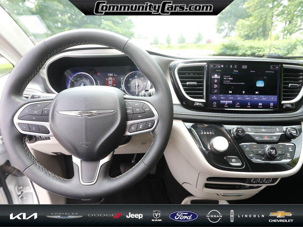 used 2022 Chrysler Pacifica car, priced at $27,214