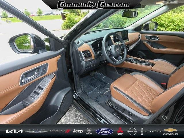 used 2024 Nissan Rogue car, priced at $36,993