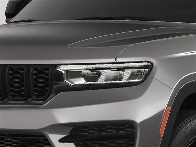 new 2025 Jeep Grand Cherokee car, priced at $46,573