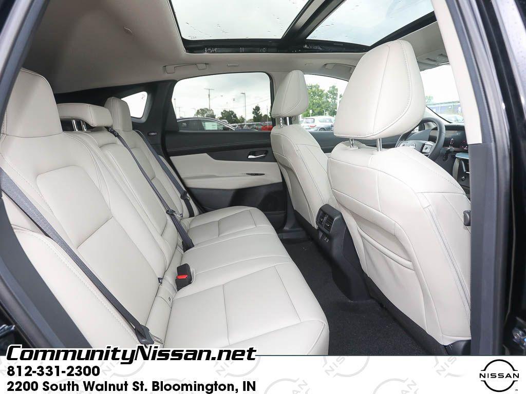 new 2025 Nissan Murano car, priced at $42,922
