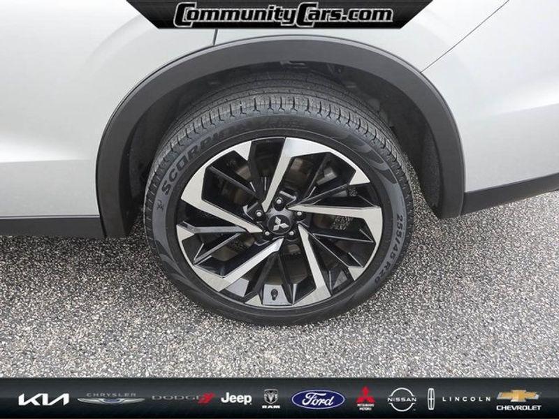 used 2022 Mitsubishi Outlander car, priced at $19,000