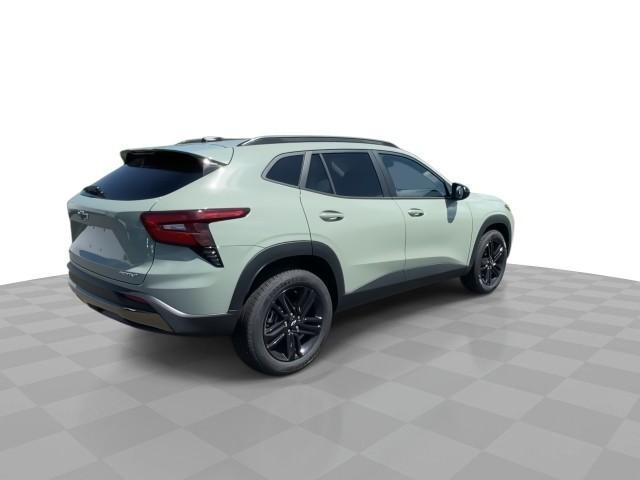 new 2025 Chevrolet Trax car, priced at $26,145