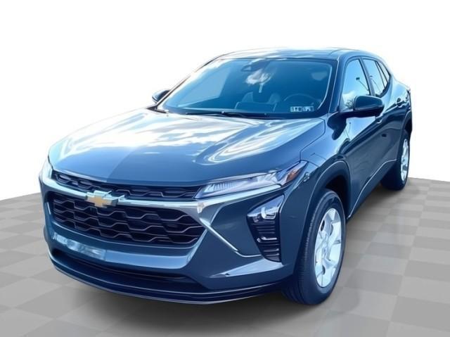 new 2025 Chevrolet Trax car, priced at $22,240