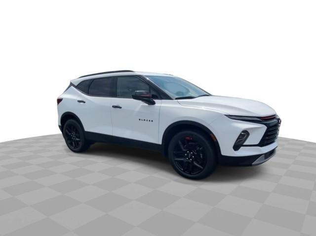 new 2024 Chevrolet Blazer car, priced at $38,115