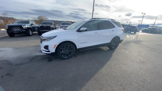 used 2022 Chevrolet Equinox car, priced at $25,999