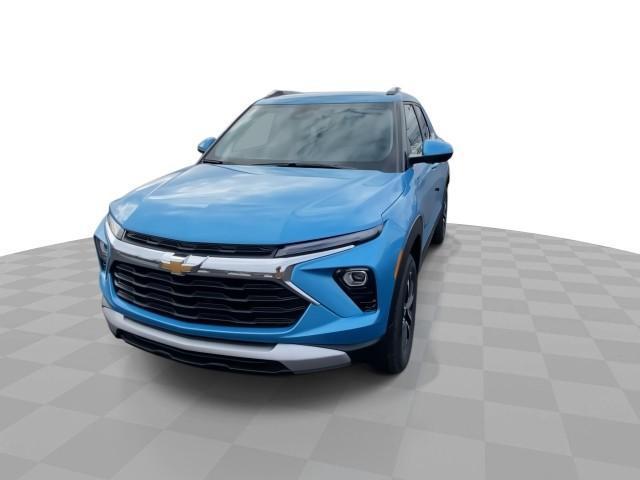 new 2025 Chevrolet TrailBlazer car, priced at $28,230