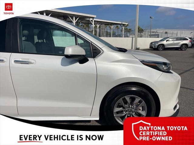used 2023 Toyota Sienna car, priced at $39,911