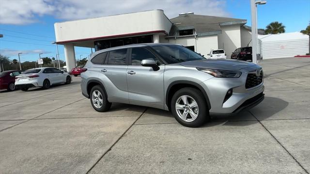 used 2023 Toyota Highlander Hybrid car, priced at $36,200