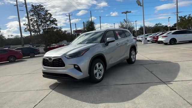 used 2023 Toyota Highlander Hybrid car, priced at $36,200