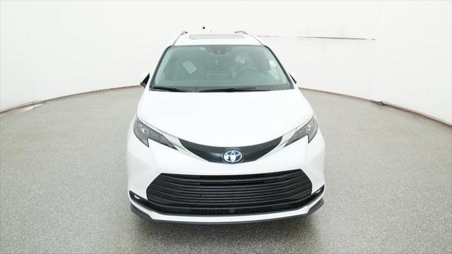 new 2025 Toyota Sienna car, priced at $49,790