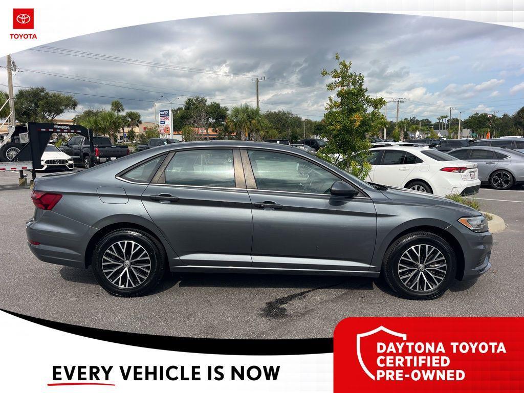 used 2021 Volkswagen Jetta car, priced at $16,500