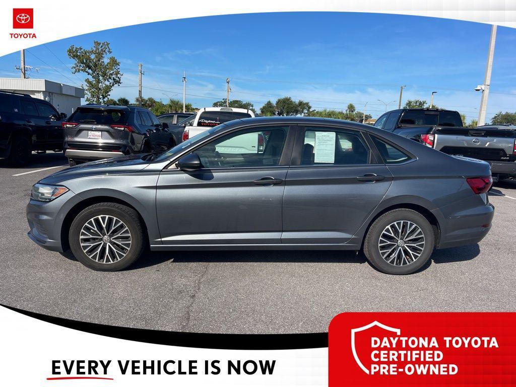 used 2021 Volkswagen Jetta car, priced at $18,346