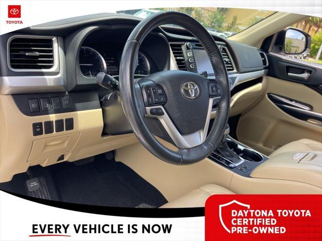 used 2019 Toyota Highlander car, priced at $25,027