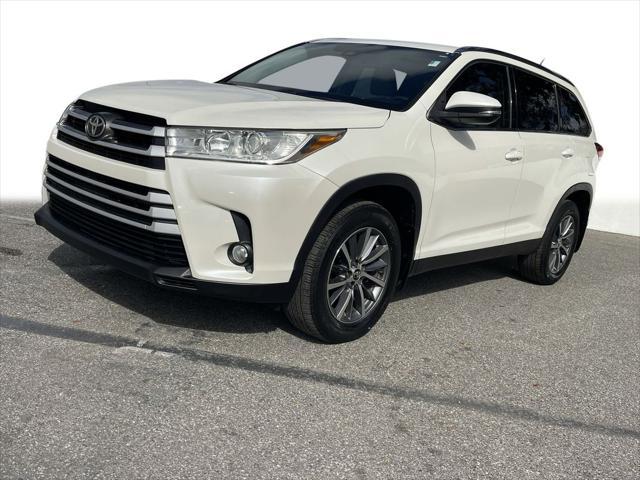 used 2019 Toyota Highlander car, priced at $22,949