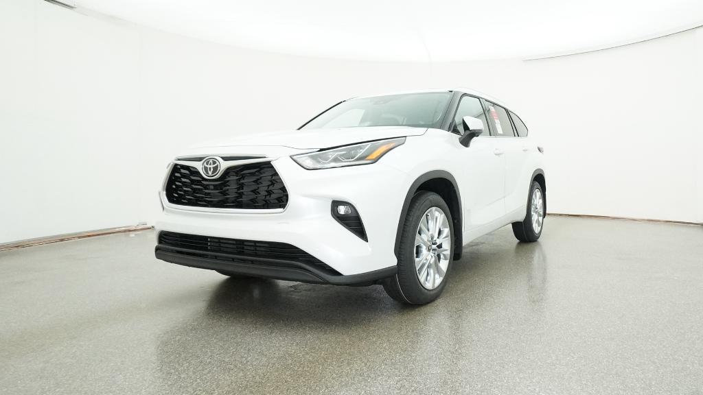 new 2026 Toyota Highlander car, priced at $55,304