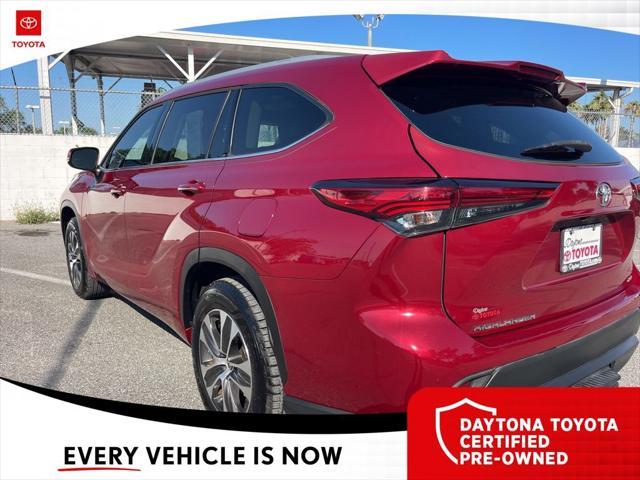 used 2022 Toyota Highlander car, priced at $34,539