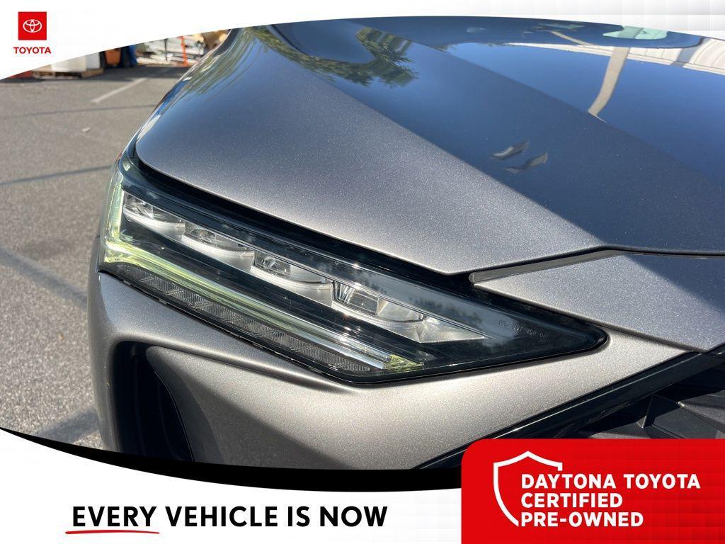 used 2022 Acura MDX car, priced at $40,987