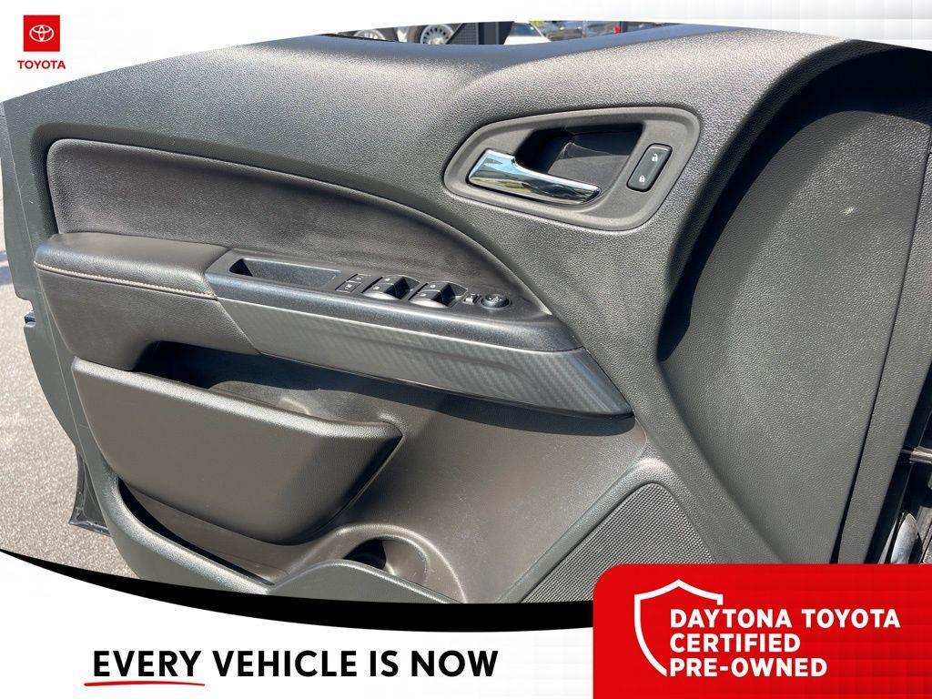 used 2021 GMC Canyon car, priced at $31,000