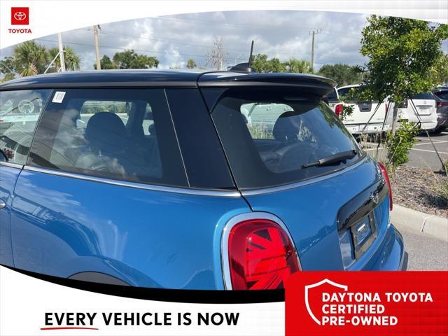 used 2023 MINI Hardtop car, priced at $29,000