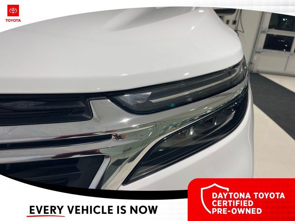 used 2022 Chevrolet Equinox car, priced at $21,000