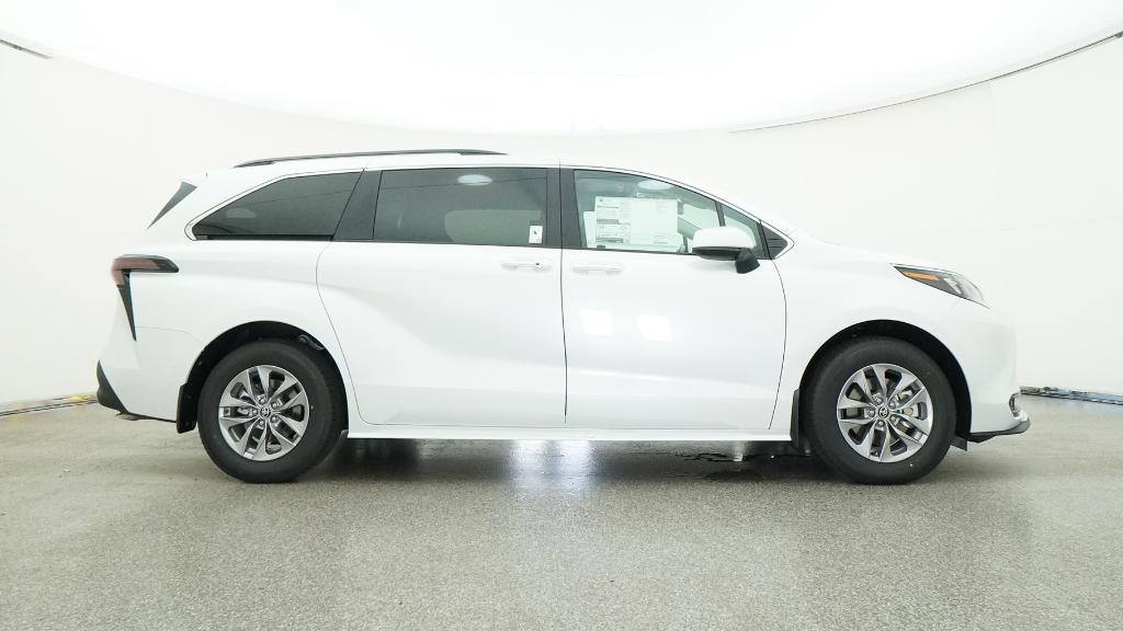 new 2025 Toyota Sienna car, priced at $48,265